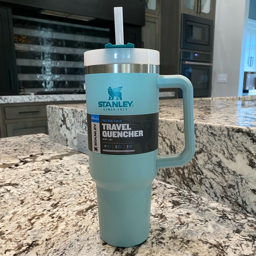 Seafoam Stanley 40 oz Quencher